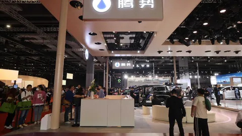 体育品牌联名电，B体育app，竞战队，新品球鞋限量发售